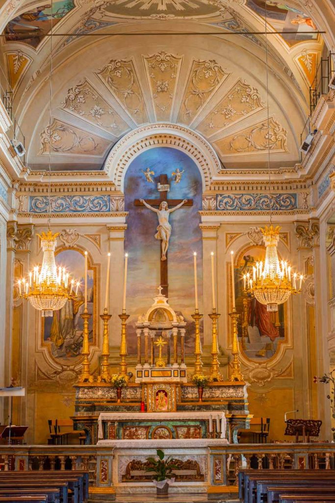 Interno parrocchia San Secondo - Ferrere